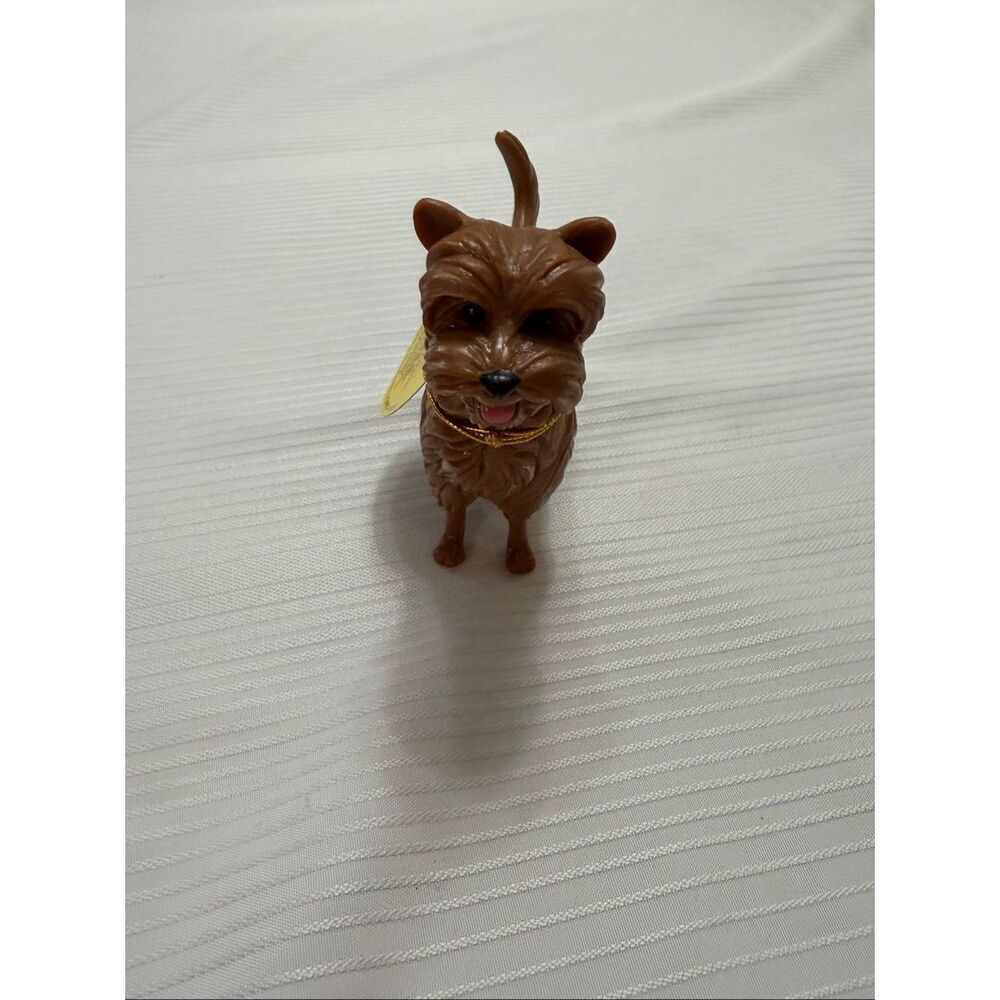Vintage Turner Entertainment Wizard of Oz Toto Cairn Terrier Figurine 1994